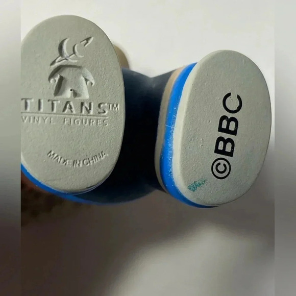 Doctor Who  - Titans Vinyl Figure - - Picture 2 of 4